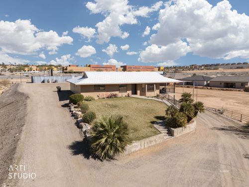 311 Sun Valley Dr, Mesquite, NV, 89027 | Card Image