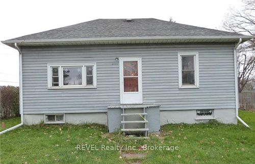 upper-6222 Hawkins Street, Niagara Falls, ON, L2G3B5 | Card Image