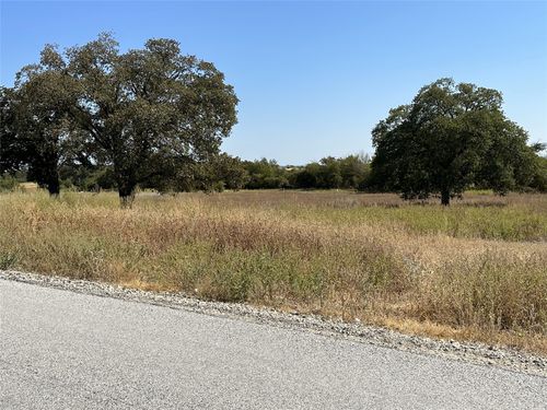 1010 Gonzollas Rd, Springtown, TX, 76082-2682 | Card Image