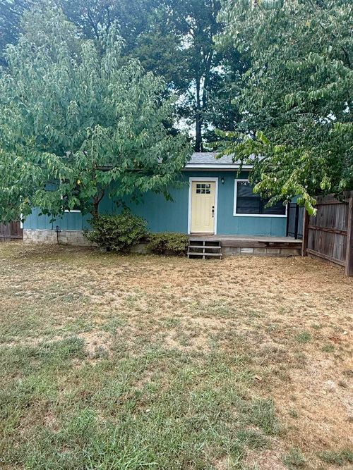 811 B St, Perryville, AR, 72126-9084 | Card Image