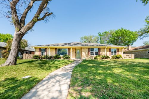 1521 Glenwick Dr, Plano, TX, 75075-7221 | Card Image