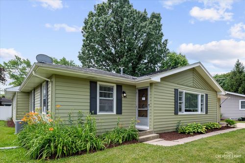 306 Hillside Pl, North Aurora, IL, 60542-1523 | Card Image