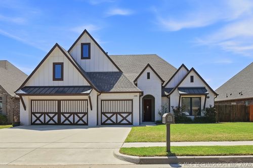 3105 Delmar St, Broken Arrow, OK, 74012-7698 | Card Image