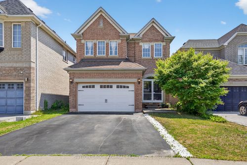 65 Belvia Dr, Concord, ON, L4K5J6 | Card Image