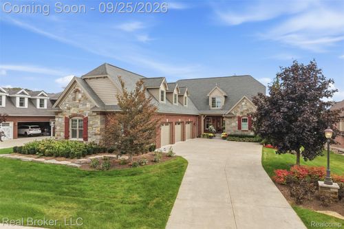 10423 Stoney Point Dr, South Lyon, MI, 48178-8051 | Card Image