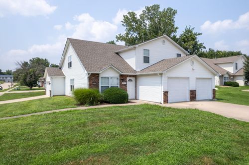 5015 Carrieridge Dr, COLUMBIA, MO, 65203-7012 | Card Image