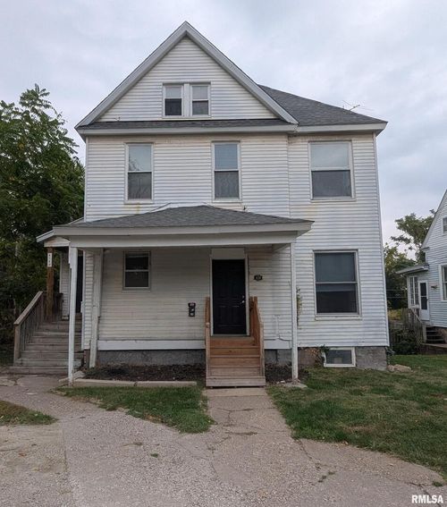 618 Douglas Ct, Davenport, IA, 52803-4301 | Card Image