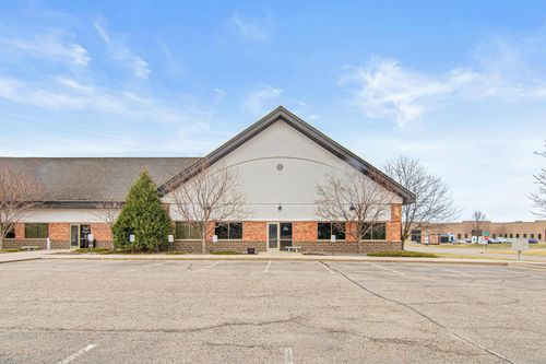 100 Bridgepoint Dr, South Saint Paul, MN, 55075-2537 | Card Image