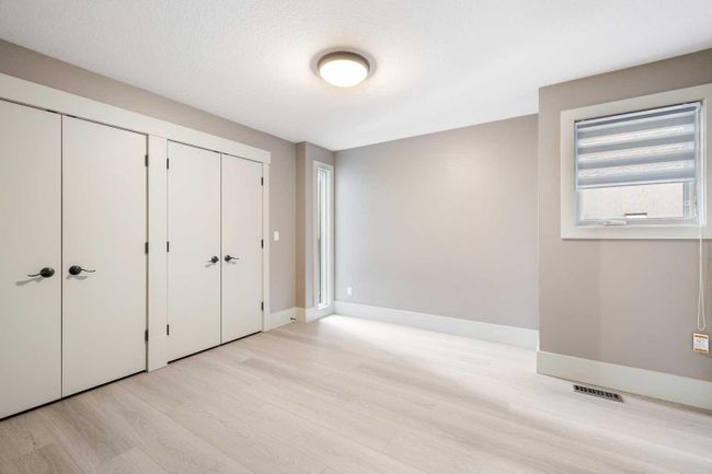 2433 29 Avenue Sw, Home with 4 bedrooms, 4 bathrooms and 4 parking in Calgary AB | Image 24