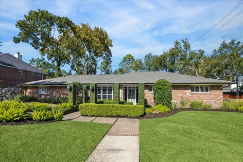 11702 Spriggs Way, Hedwig Village, TX, 77024-2615 | Card Image