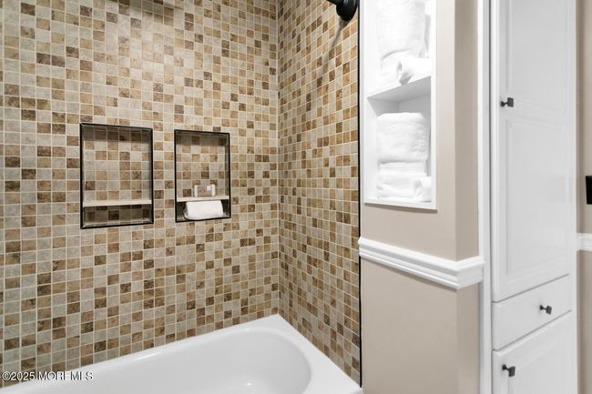 50 Maplewood Dr, House other with 4 bedrooms, 3 bathrooms and null parking in Middletown NJ | Image 27