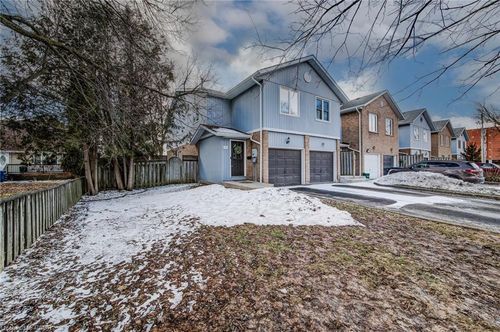 21 Arden Pk, Stratford, ON, N5A3E2 | Card Image