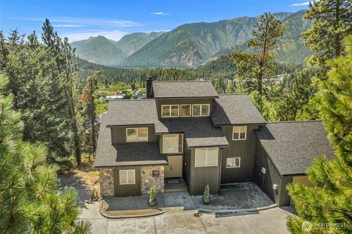 10460 Fox Rd, Leavenworth, WA, 98826-9515 | Card Image