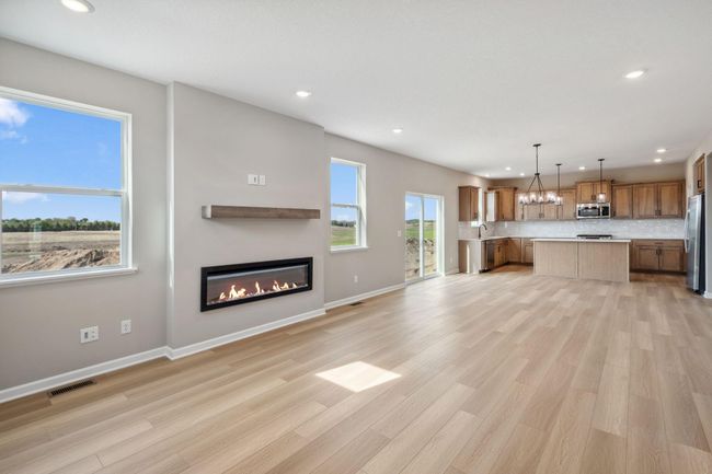 [L120-Z010]LivingRoom.3.jpg | Image 10
