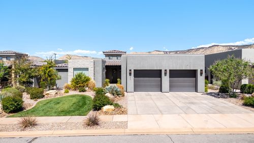 1480 W Shinnecock Dr, St George, UT, 84770-7507 | Card Image