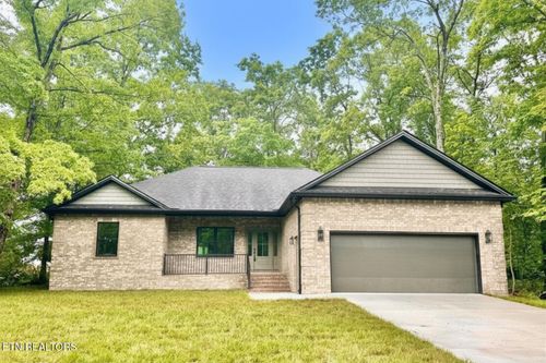 614 Apoka Ln, Crossville, TN, 38572-6852 | Card Image