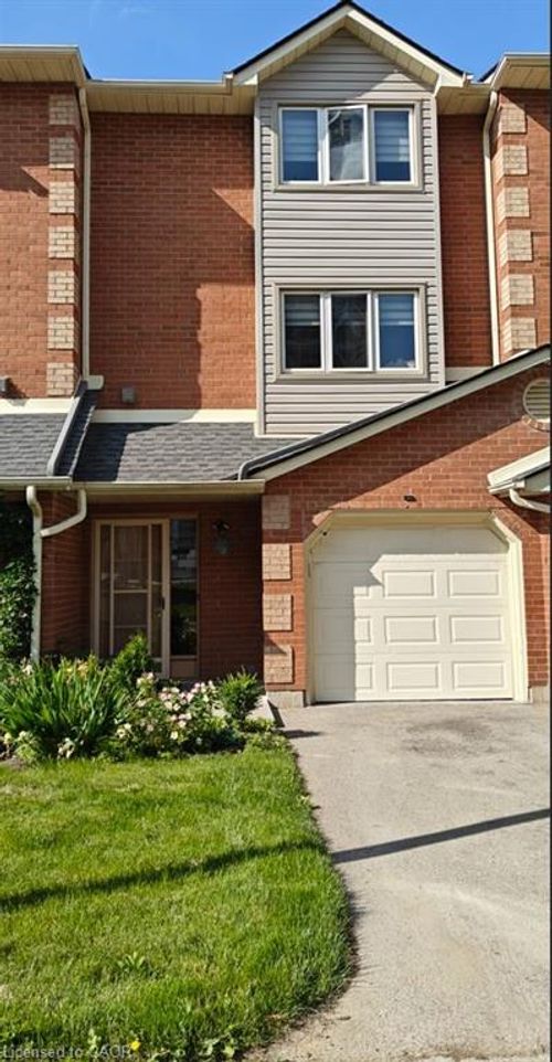 54-72 Stone Church Rd W, Hamilton, ON, L9B2H8 | Card Image