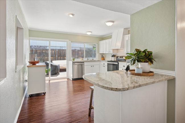 1408 Pioneer Ln, House other with 3 bedrooms, 2 bathrooms and null parking in Plano TX | Image 9