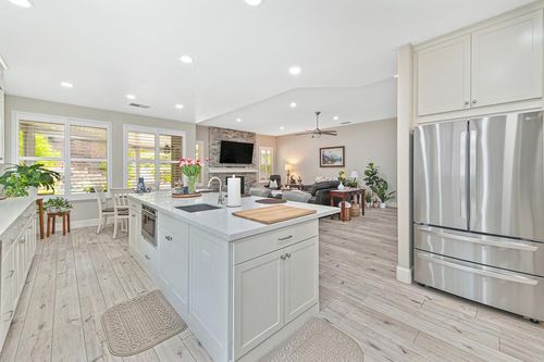 3135 Weymouth Way, Rescue, CA, 95672 | Card Image