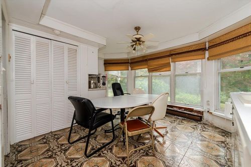 221 Huntington Bay Rd, Huntington, NY, 11743-1334 | Card Image
