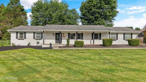 216 Foothills Dr, Seymour, TN, 37865-6114 | Card Image