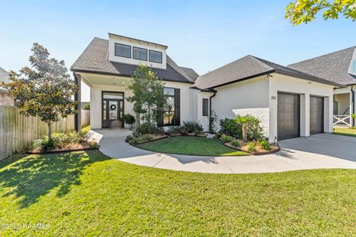 202 Windmill Palm Ln, Youngsville, LA, 70592-5076 | Card Image