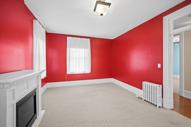61 Russell St E, House other with 5 bedrooms, 2 bathrooms and 6 parking in Smiths Falls ON | Image 21