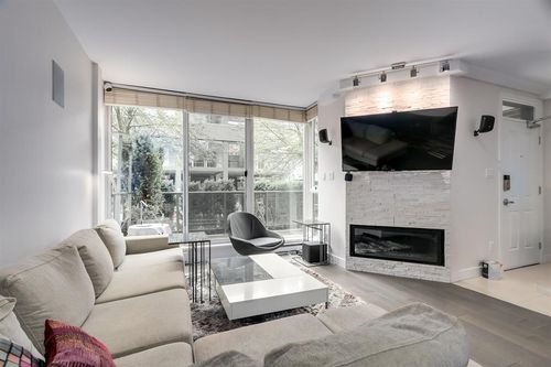 1405 W 7th Ave, Vancouver, BC, V6H4H2 | Card Image