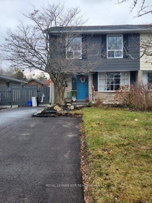 b-12 Erindale Ave, Orangeville, ON, L9W2V9 | Card Image