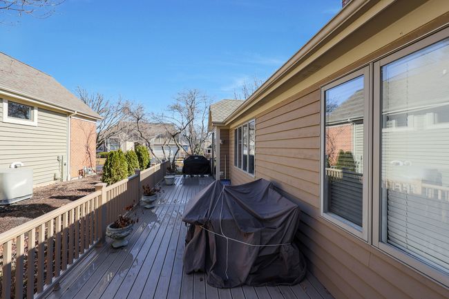 221 Course Dr, House other with 3 bedrooms, 3 bathrooms and 2 parking in Lake In The Hills IL | Image 36