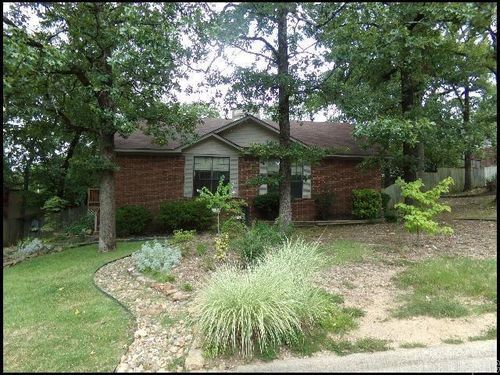 14 Woodlore Cir, Little Rock, AR, 72211-2354 | Card Image