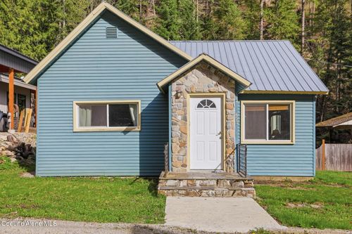 452 2nd, Mullan, ID, 83846 | Card Image