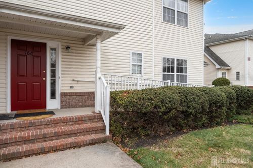 168 Forest Dr, Piscataway, NJ, 08854-2273 | Card Image