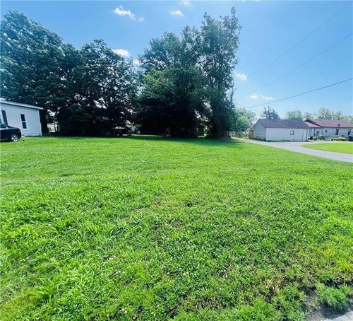 1010 N Joplin St, Pittsburg, KS, 66762-4155 | Card Image