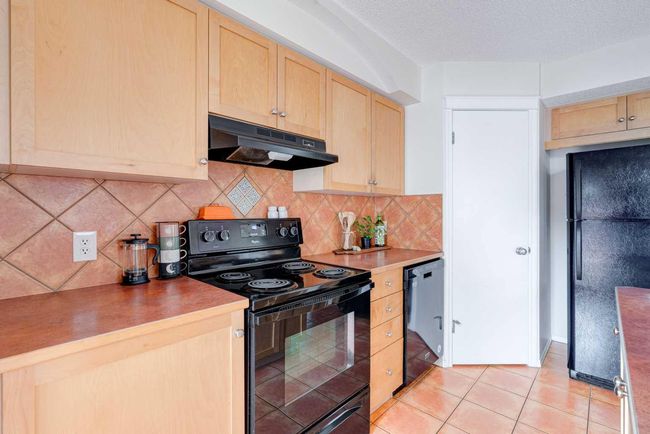 356 Prestwick Heights Se, House other with 4 bedrooms, 3 bathrooms and 2 parking in Calgary AB | Image 11