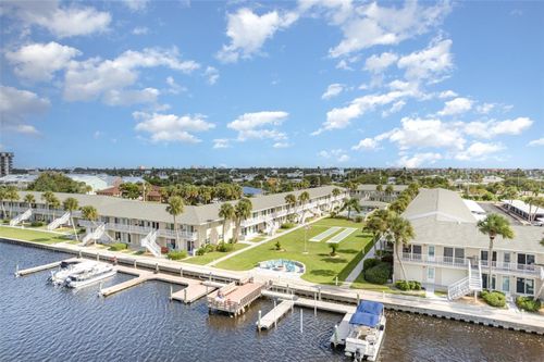 apt-d22-335 N Causeway, NEW SMYRNA BEACH, FL, 32169-5299 | Card Image