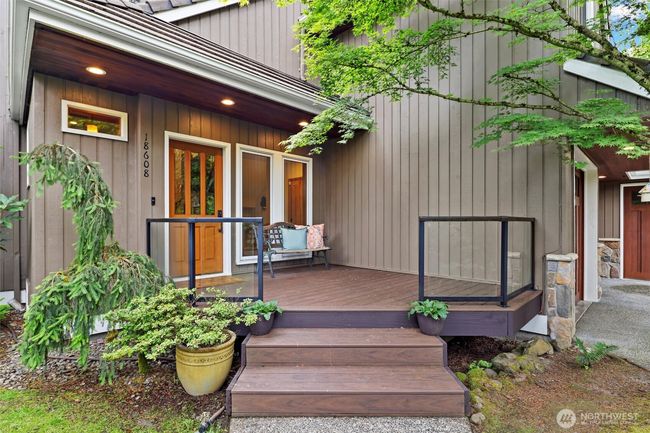 18608 Se 58 Th St, House other with 4 bedrooms, 4 bathrooms and 4 parking in Issaquah WA | Image 4