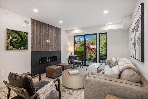 205-80 W Main St, FRISCO, CO, 80443-5509 | Card Image