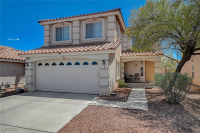 5865 Enchanted Palms Avenue, House other with 4 bedrooms, 2 bathrooms and null parking in Las Vegas NV | Image 3