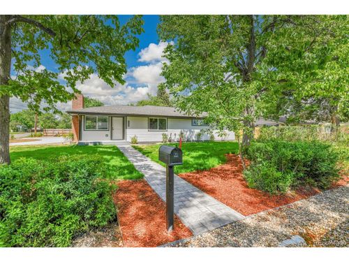 2005 Nelson St, Lakewood, CO, 80215-1331 | Card Image