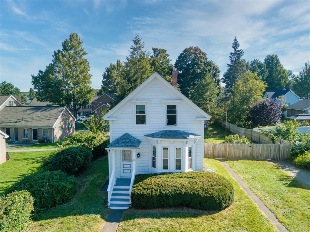 Maple Ave, North Andover, MA 01845