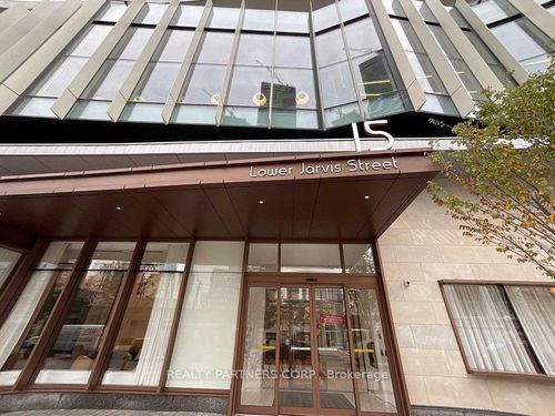 1801-15 Lower Jarvis St, Toronto, ON, M5E0C4 | Card Image