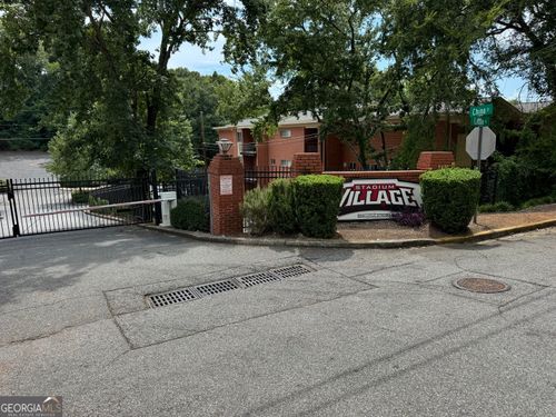 b209-250 Little St, Athens, GA, 30605-5438 | Card Image