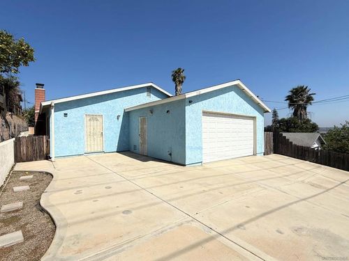 1121 Grand Ave, Spring Valley, CA, 91977 | Card Image