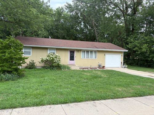 230 Barr St, Braidwood, IL, 60408-1741 | Card Image