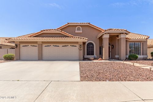 869 W Emerald Island Dr, Gilbert, AZ, 85233-6768 | Card Image