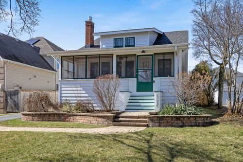 0S644 East St, Winfield, IL, 60190 | Card Image