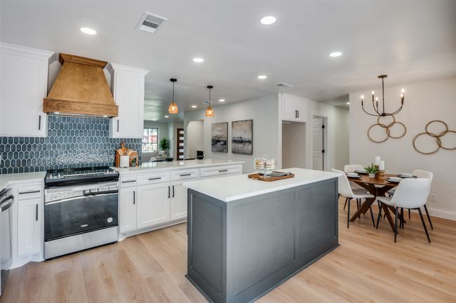 2028 Casa Loma Ct, House other with 3 bedrooms, 2 bathrooms and null parking in Grapevine TX | Image 16
