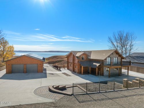 11268 Key'S Cove Loop, Ray, ND, 58849 | Card Image