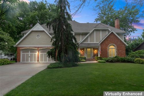 2405 W 124th St, Leawood, KS, 66209-1332 | Card Image